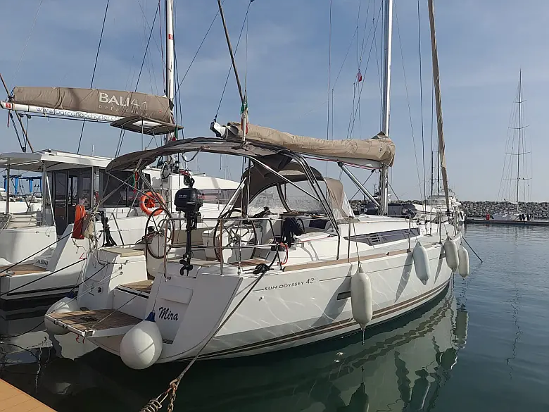 Sun Odyssey 439