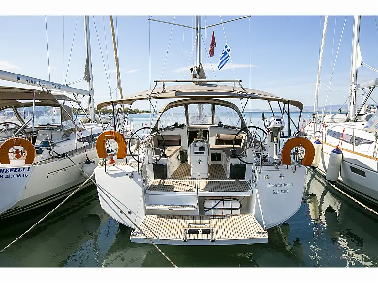 Sun Odyssey 440