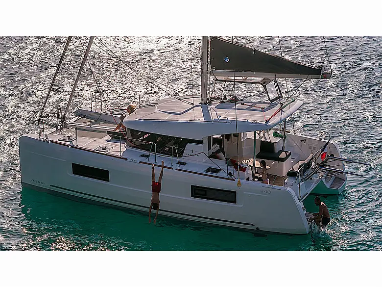 Lagoon 40