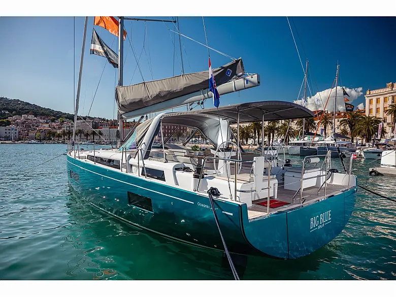 Oceanis Yacht 54