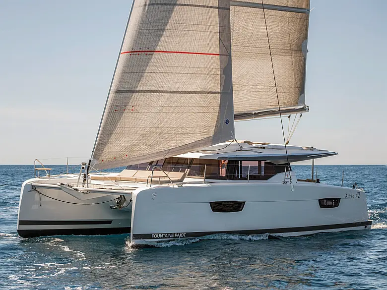 Fountaine Pajot Astrea 42