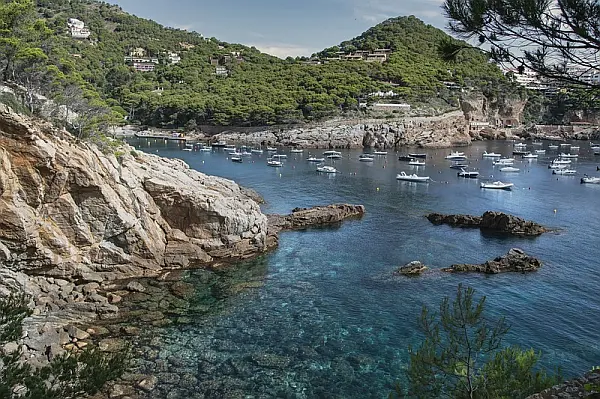 Mediterranean coats